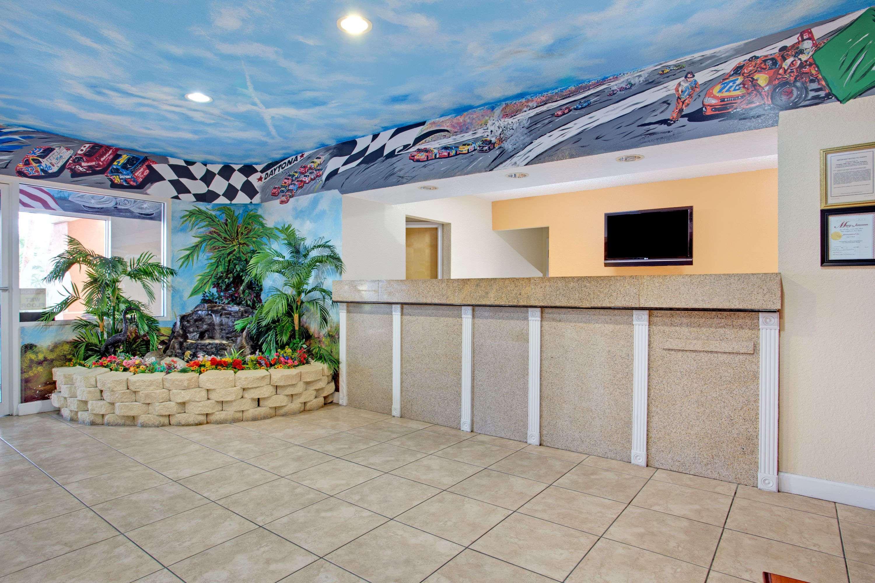 Super 8 By Wyndham Daytona Beach Bagian luar foto